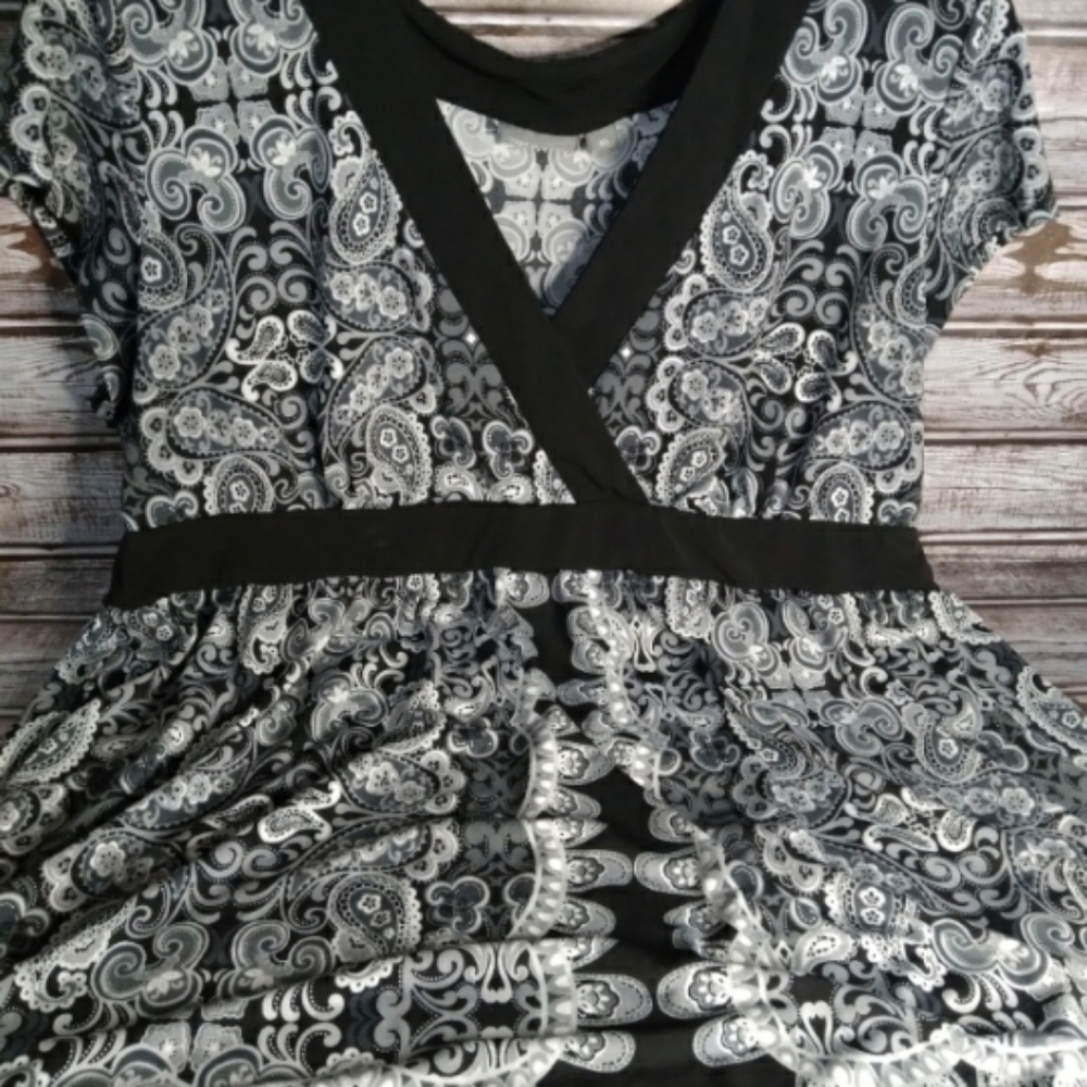 Cute xl stretch blouse black/ white